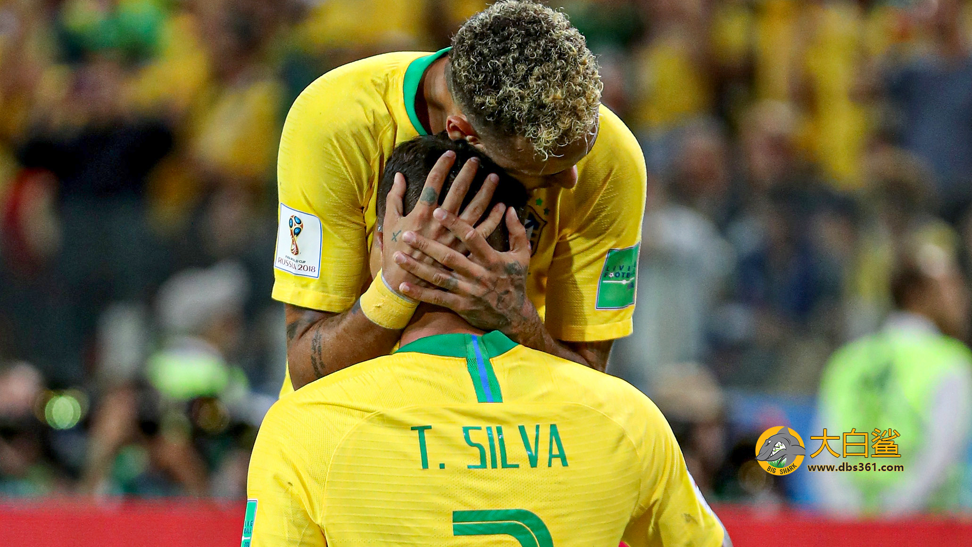 巴西队友承认心理健康问题，席尔瓦向内马尔提供情感支持
